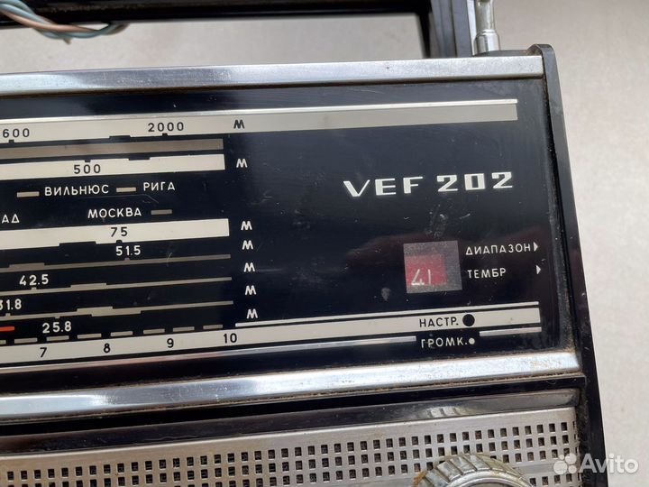 Радиоприемник СССР vef 202