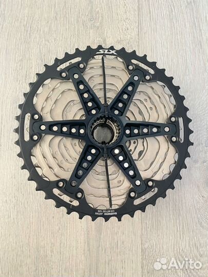 Кассета Новая Shimano SLX CS-M7100. На 12 10-45