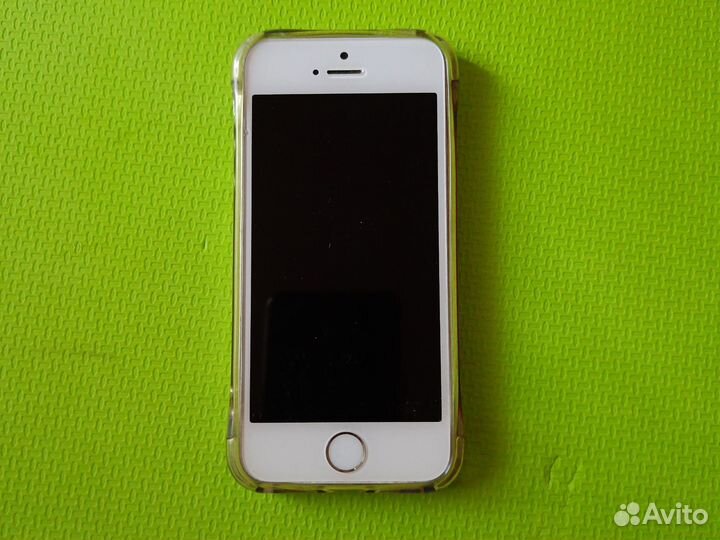 Телефон iPhone 5s