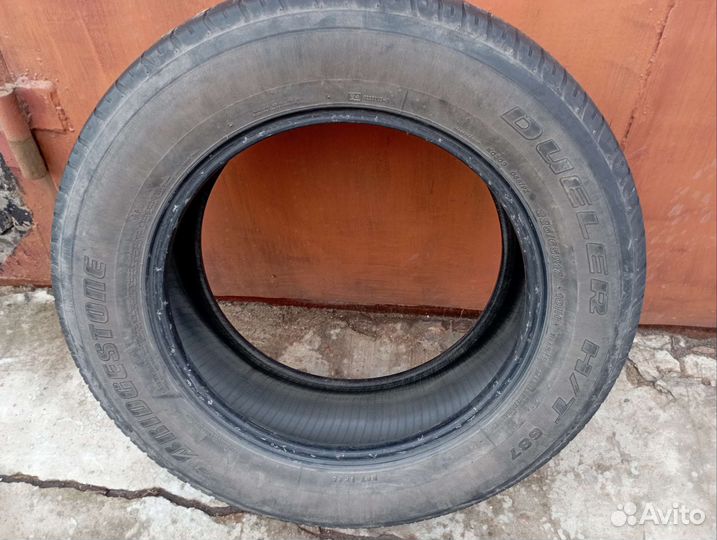 Bridgestone Dueler H/T D687 225/65 R17