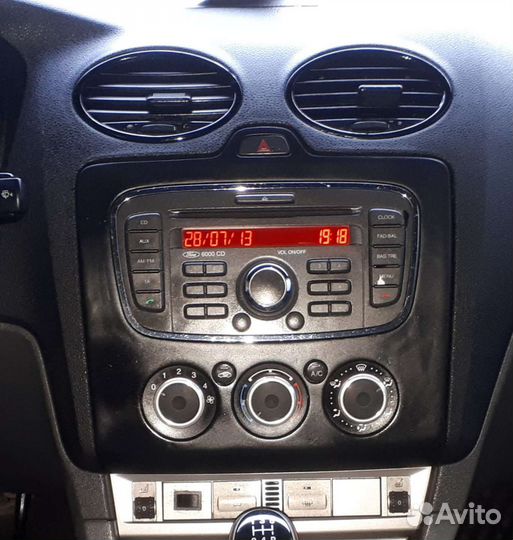 Штатная автомагнитола Ford Focus 2