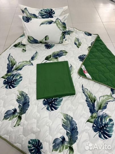 Белье постельное с одеялом готовым