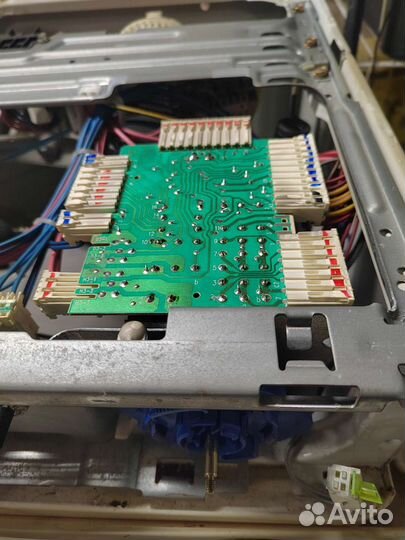 Ремонт командоаппаратов стиральных машин