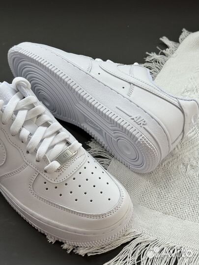 Nike Air Force 1 Low White