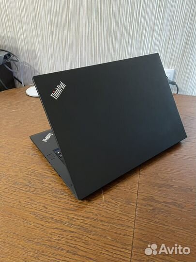 Ультрабук Lenovo Thinkpad T470 Core i5/8/256/FHD