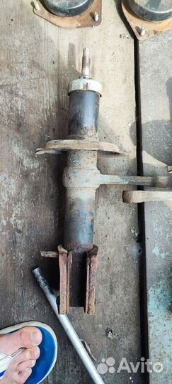 Передние стойки ваз 2110, 2109