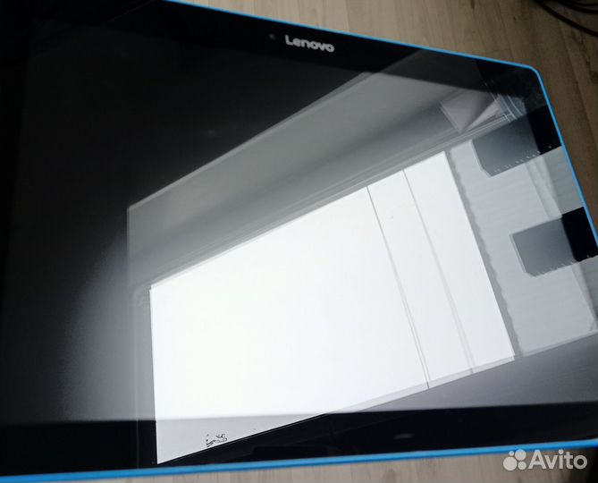 Планшет Lenovo