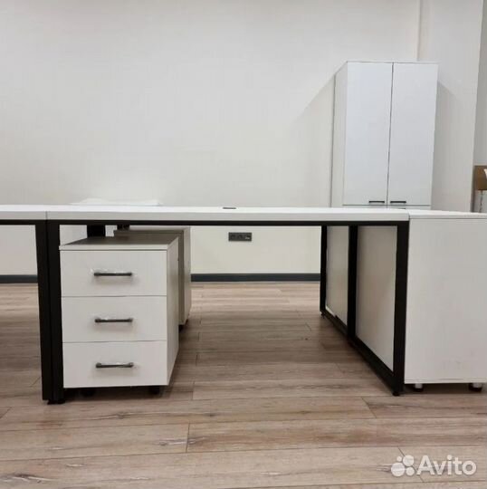 Мебель для офиса лофт