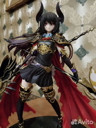Фигурка воительница аниме,рыцарь темного дракона