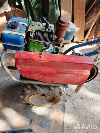 Продаю мотоблок мб-1
