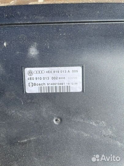 Электрический радиатор отопителя Audi A8 D3 рест