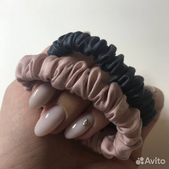 Резинка для волос из тенселя, ручной работы