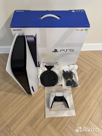 Sony Playstation 5 С дисководом