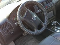 Volkswagen Bora 1.6 AT, 2000, 250 000 км, с пробегом, цена 250 000 руб.