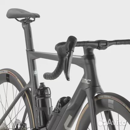 BMC Timemachine road 01 three Sram Rival AXS Iron