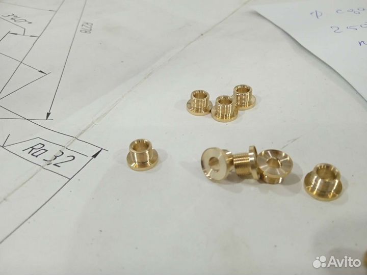 Токарные работы по пластику и металлу