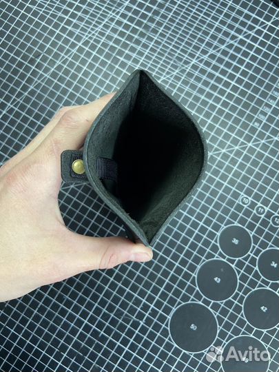 Чехол для телефона из кожи