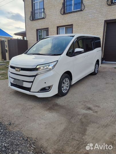 Toyota Noah 2.0 CVT, 2017, 132 000 км