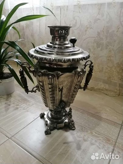 Старинный самовар