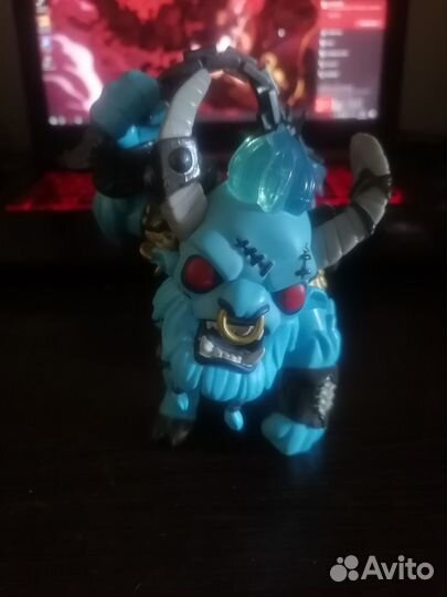 Фигурка Spirit Breaker