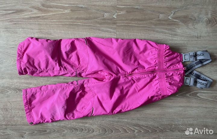 Демисезонный костюм на девочку 116