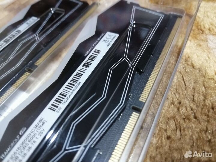 DDR5 Память T-Force Delta RGB 32GB