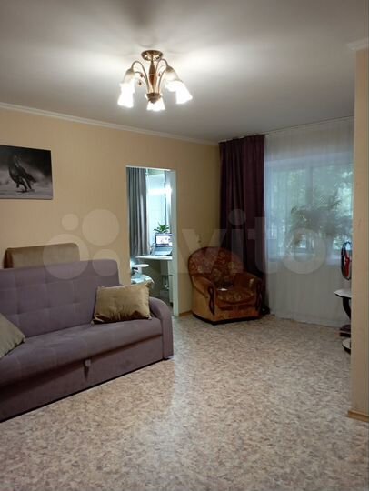 3-к. квартира, 57 м², 2/5 эт.