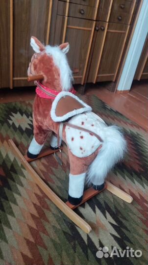 Лошадь качалка