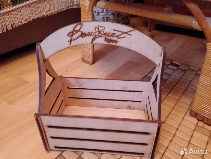 Ящик деревянный подарочный