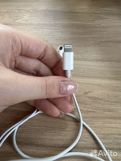 Наушники apple earpods