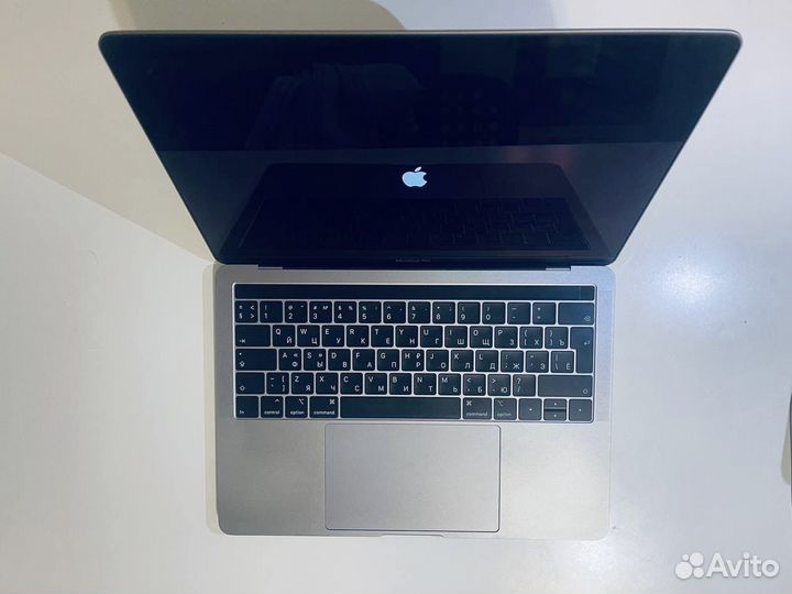 Macbook pro 13 2019 touch bar
