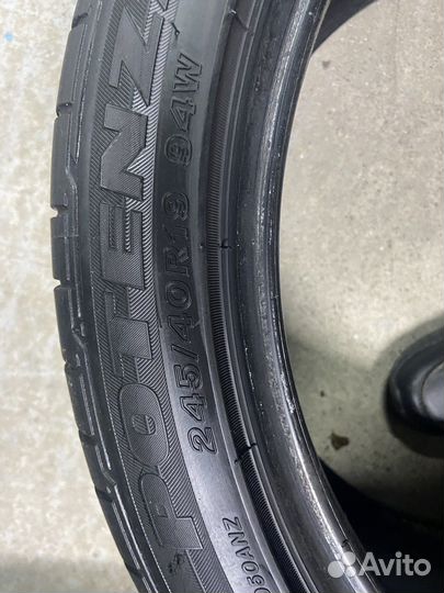 Bridgestone Potenza RE050A 245/40 R19 и 275/35 R19