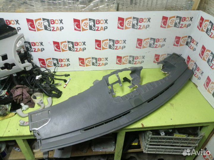 Накладка панели Mercedes Benz w221
