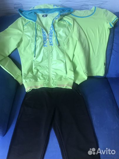 Спортивный костюм-тройка для девочки