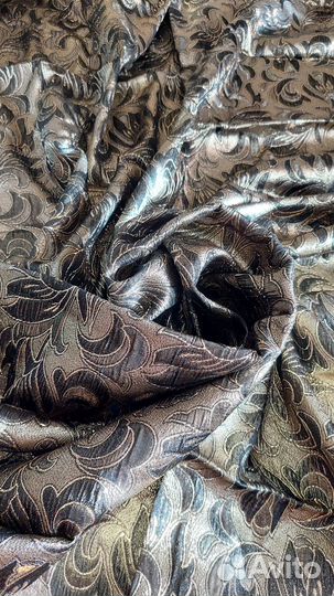 Красивейшая ткань 2м парча, цвет черный с золотом
