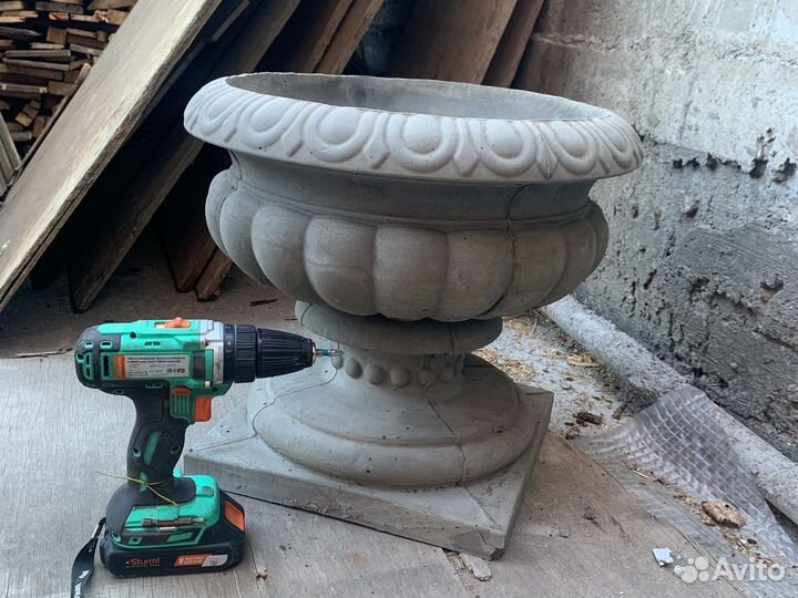Вазон из бетона