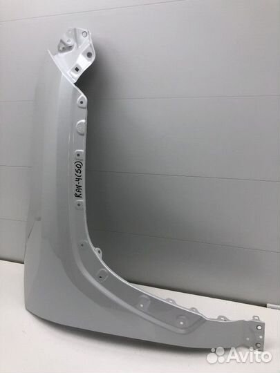 Крыло переднее правое Toyota RAV4 5 (XA50)