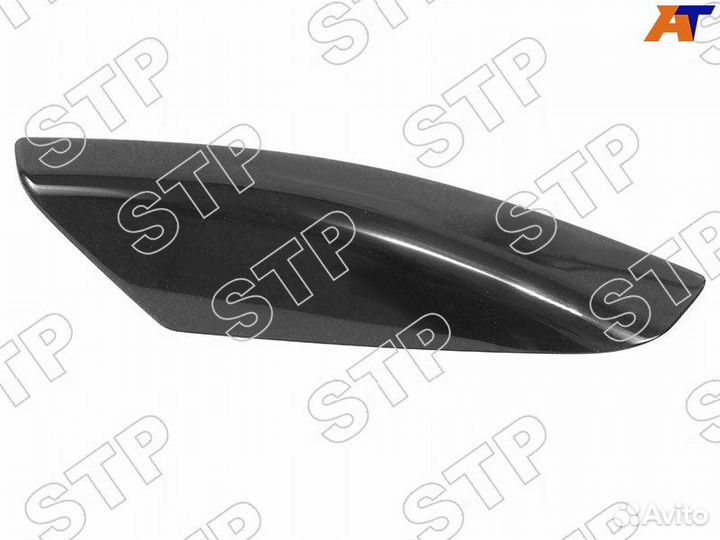 Заглушка рейлинга передняя правая Hilux Surf 4