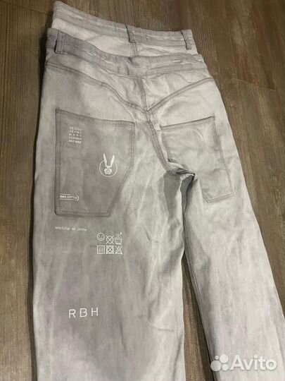 Джинсы rabbit hole