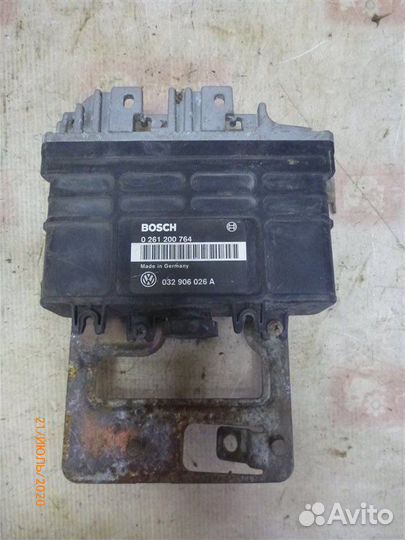 Блок управления двс Volkswagen Golf MK3 ABU 1993