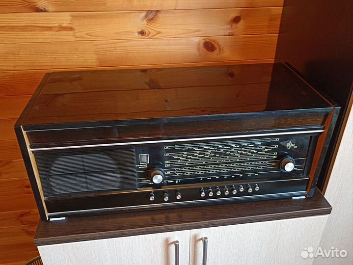 Радиола Урал 111