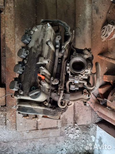 Двигатель d15b