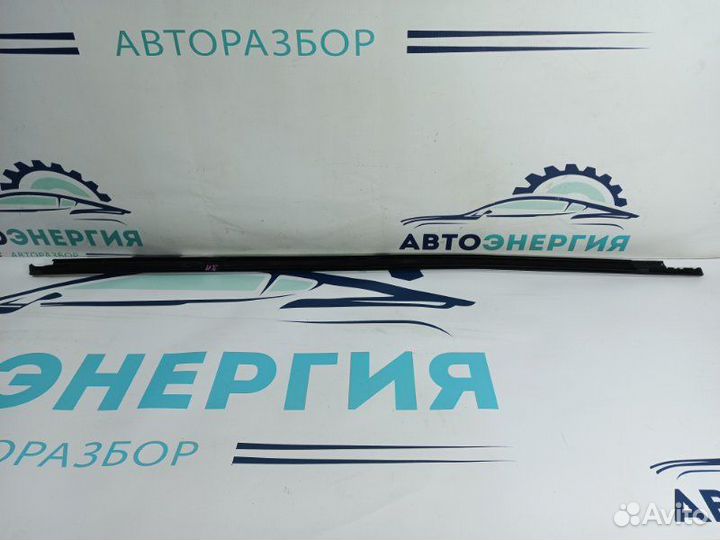 Бархотка стекла наружная задняя правая Geely
