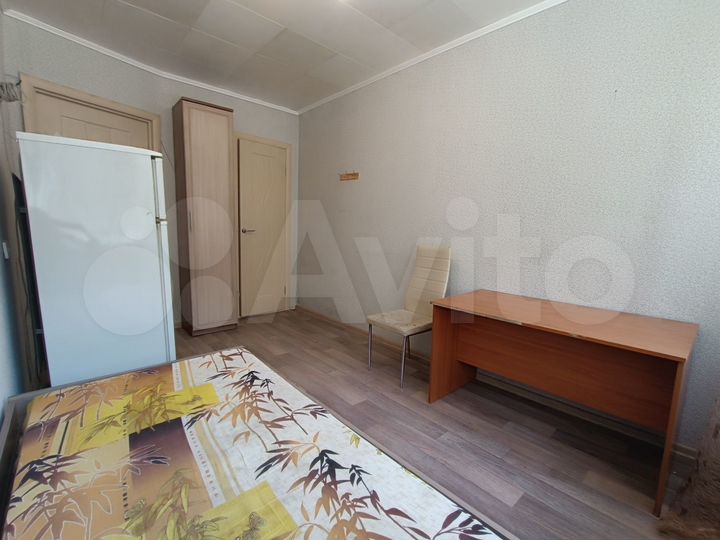 Комната 10,2 м² в 3-к., 2/5 эт.