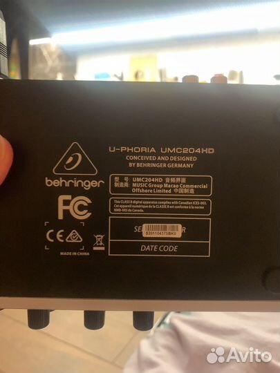 Звуковая карта behringer UMC 204HD