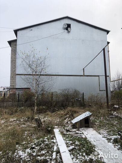 Бригада разнарабочих строителей