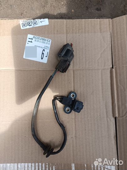 Датчик коленвала Mitsubishi Lancer 9