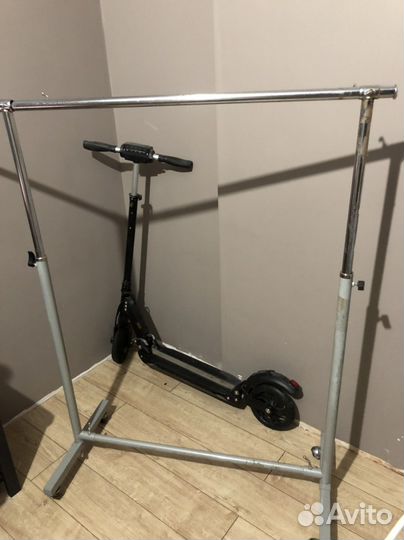 Стойка для штанги рейл для одежды