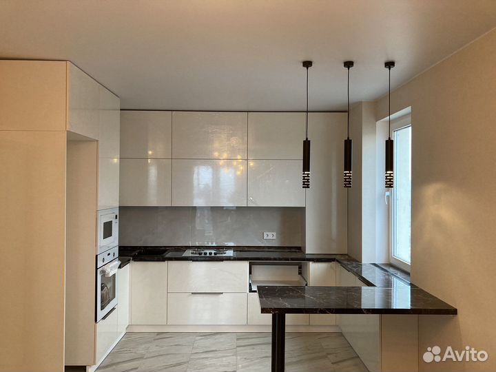 Потолки и освещение