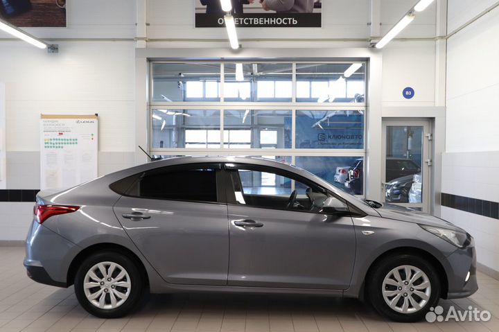 Hyundai Solaris 1.6 AT, 2021, 50 730 км